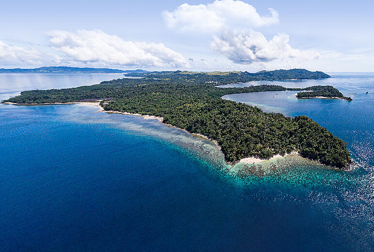 Bangka-Island_Indonesia_wikiCommons.jpg