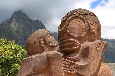 11 Déc 25 - Atuona, île de Hiva Oa