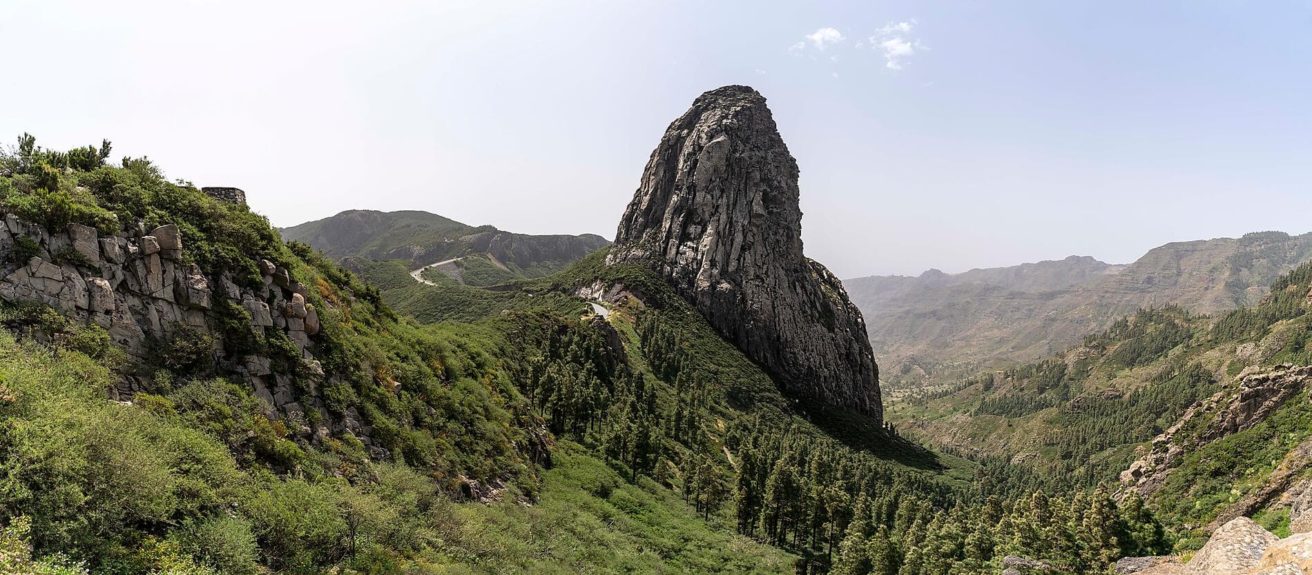 Entre volcans et océan, des Canaries au Cap-Vert  