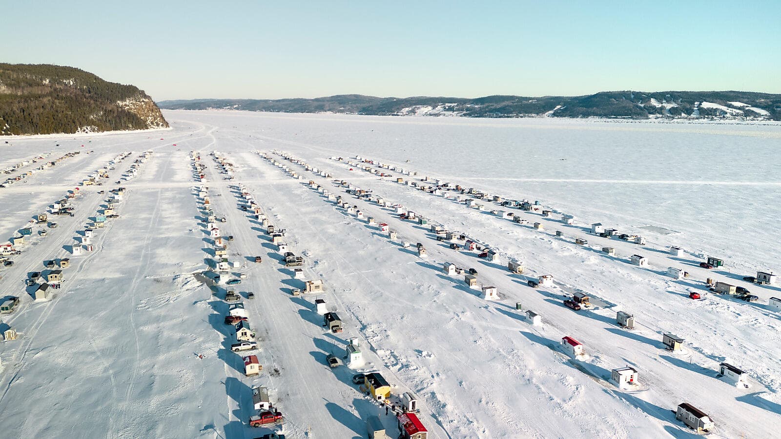 Le fleuve Saint-Laurent au cœur de l'hiver boréal 
