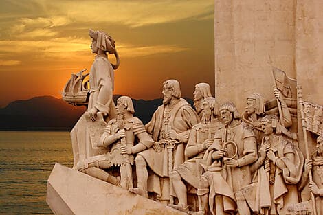 DÉCOUVERTE DE MAFRA ET LISBONNE (2 NUITS)