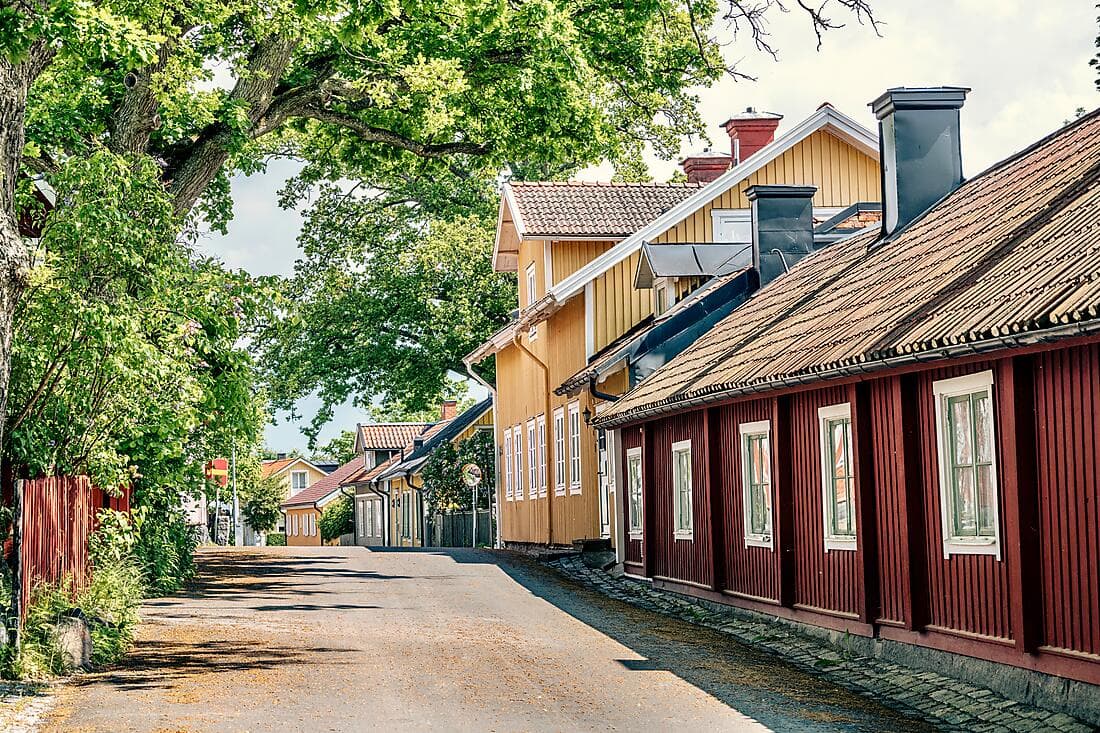 UN APERÇU DE SITGUNA DEPUIS STOCKHOLM