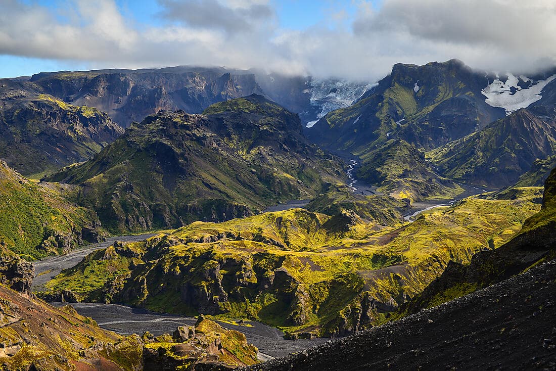 ISLANDE ENTRE PLAGES DE SABLE NOIR ET GLACE (4 NUITS)
