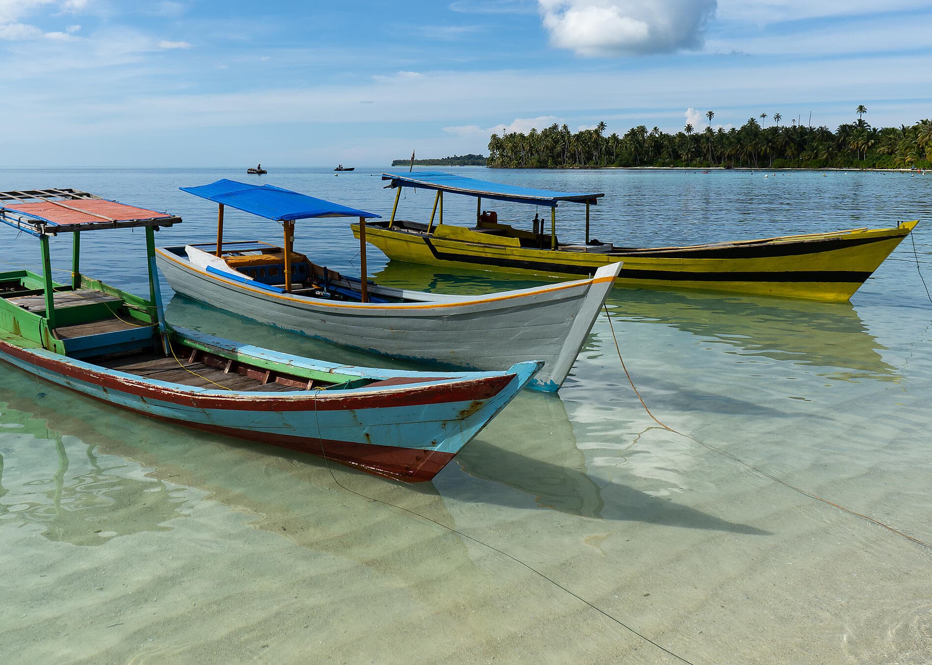 Îles, villes et volcans d’Indonésie